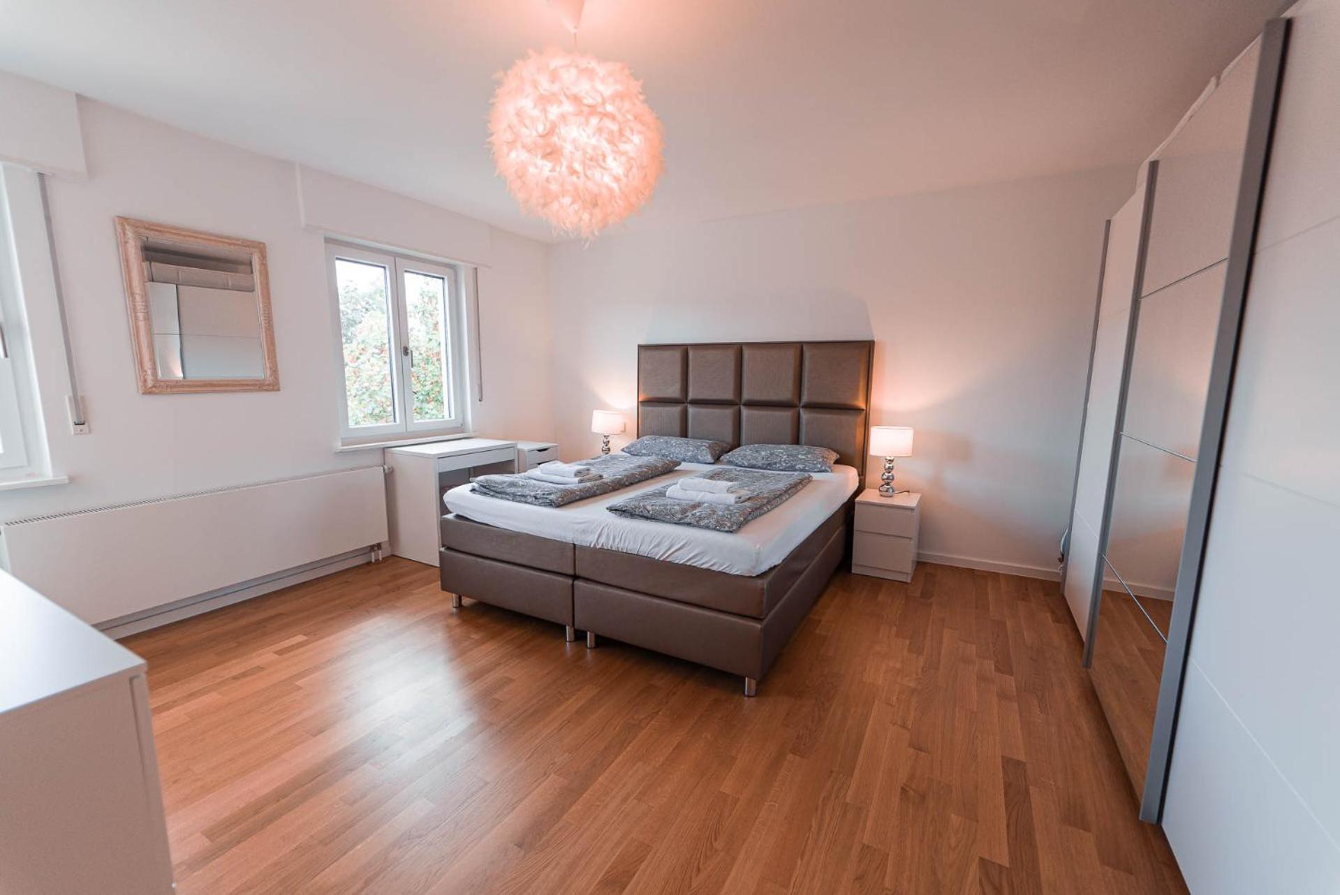 דירות שטוטגרט Luxurious Penthouse מראה חיצוני תמונה