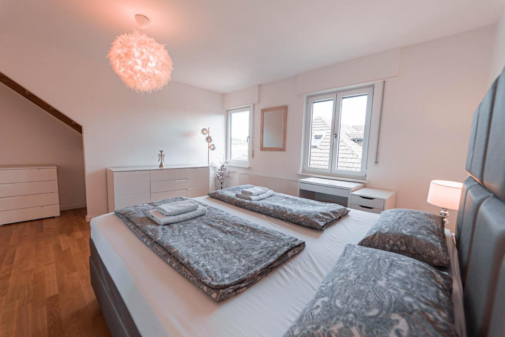 דירות שטוטגרט Luxurious Penthouse מראה חיצוני תמונה